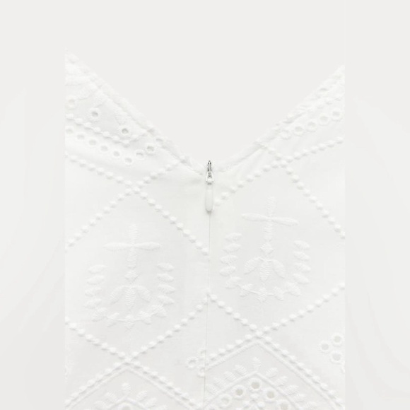 ZARA NWT EMBROIDERED EYELET DRESS MEDIUM - Picture 11 of 12